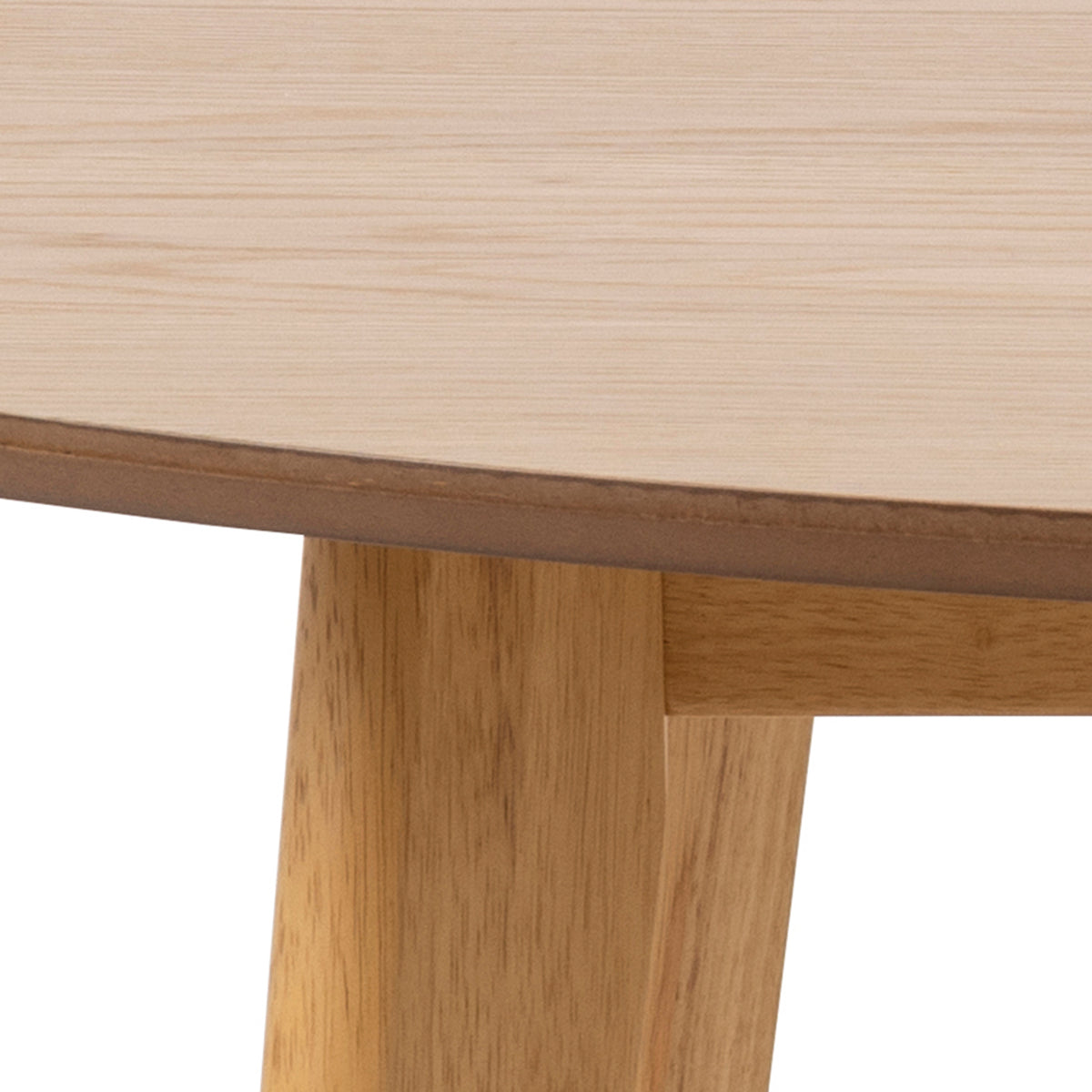 Krel Round Dining Table 140x76 cm, Scandinavian Style – close-up of details and texture