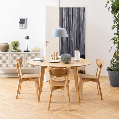 Krel Round Dining Table 140x76 cm, Scandinavian Style – in a room setting