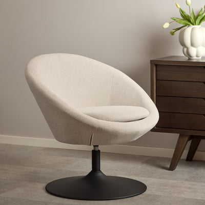 Otulo Swivel Armchair, Soft Style – in a room setting