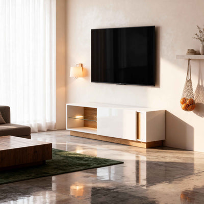 Meuble TV Armelia 138x46 de style glamour - dans un aménagement intérieur