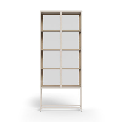 Vitrine Skeleto 77x186 grijze melamine, vooraanzicht – twee glazen deuren en een stalen frame in industriële stijl