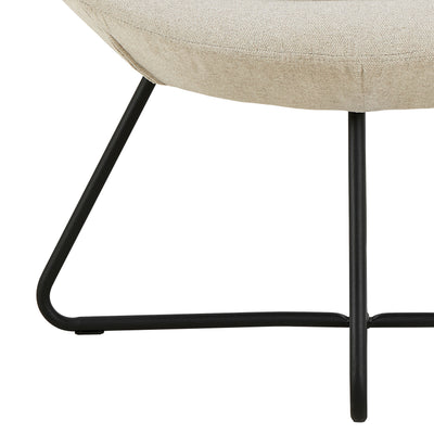 Otulo Armchair with Contoured Backrest, Modern Style – close-up of details and texture