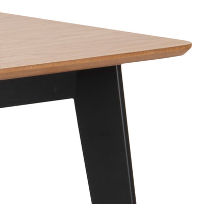 Krel Dining Table 120x80 cm, Scandinavian Style – close-up of details and texture